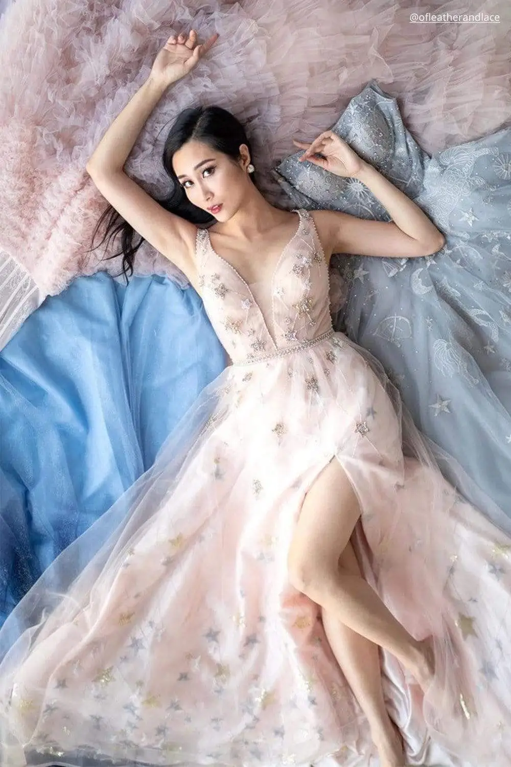 Andrea And Leo - A0827 Plunging V Neck A-Line Gown With Slit 7 Andrea And Leo - A0827 Plunging V Neck A-Line Gown With Slit - Image 7