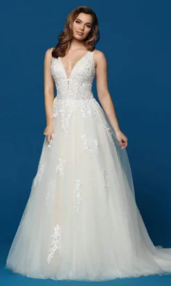 Da Vinci Bridal - 50650 Embroidered Applique Bridal Gown
