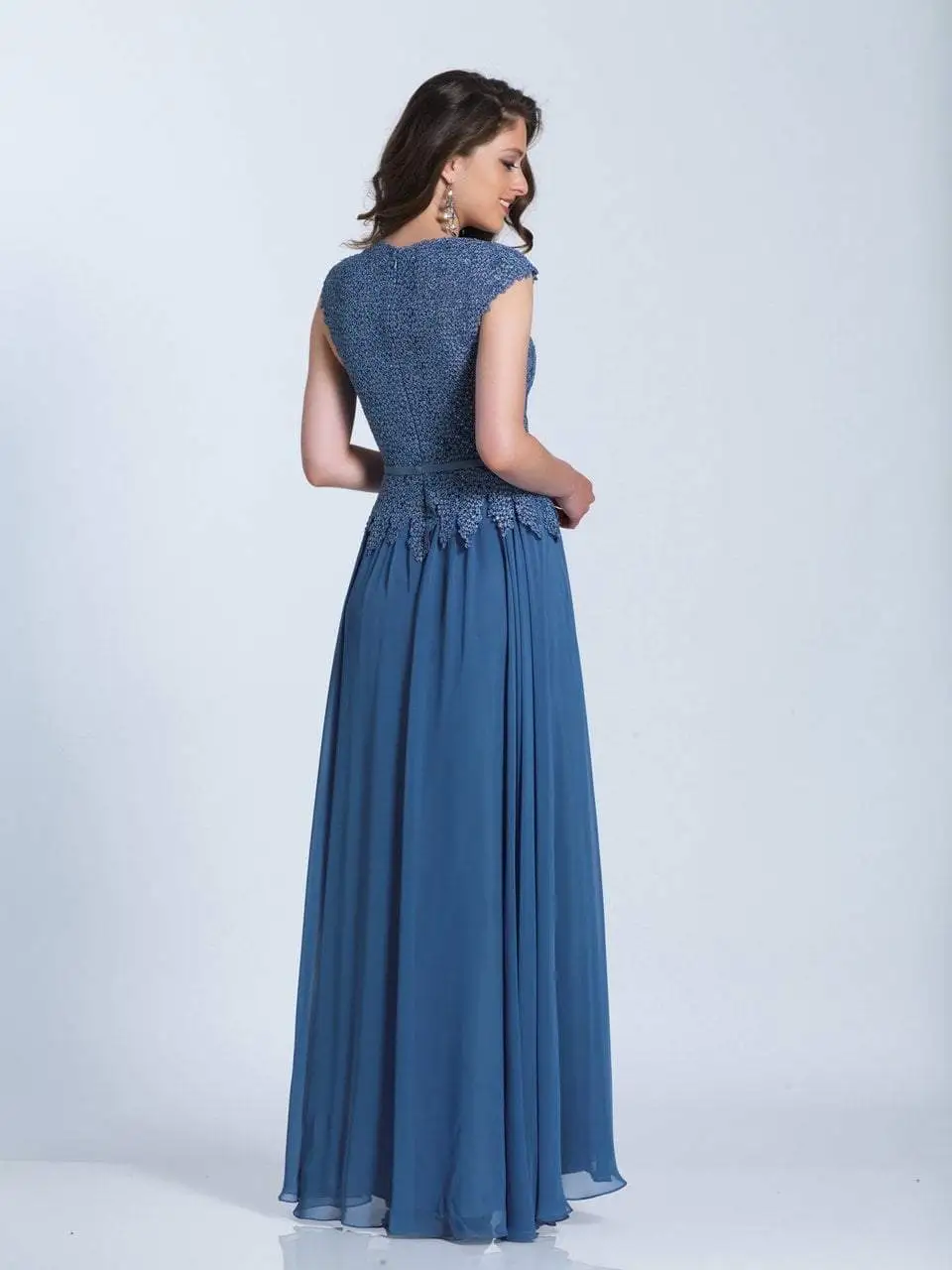 Dave & Johnny - 1954W Embellished Sweetheart A-line Dress 2 Dave & Johnny - 1954W Embellished Sweetheart A-line Dress - Image 2