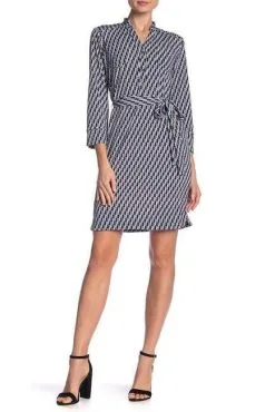 Donna Morgan - D9124M XD Multi Print V-neck Sheath Dress
