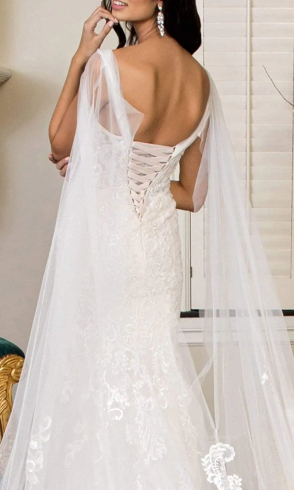 GLS By Gloria Bridal GLS By Gloria - GL1935 Embroidered V Neck Mermaid Dress 3 GLS By Gloria Bridal GLS By Gloria - GL1935 Embroidered V Neck Mermaid Dress - Image 3