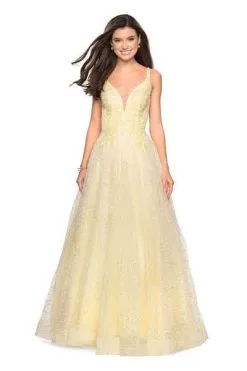 La Femme - 27719 Lace Appliqued Plunging Bodice Sequined Gown -Hot Sale WEDDING Store la femme 27719 lace appliqued plunging bodice sequined gown special occasion dress 00 pale yellow 7068144697427