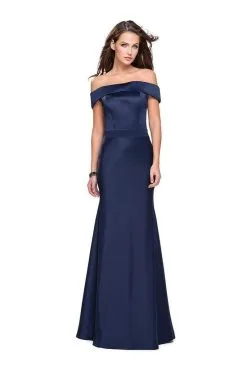 La Femme - Folded Off Shoulder Trumpet Evening Dress 25579SC - 1 Pc Navy In Size 8 Available