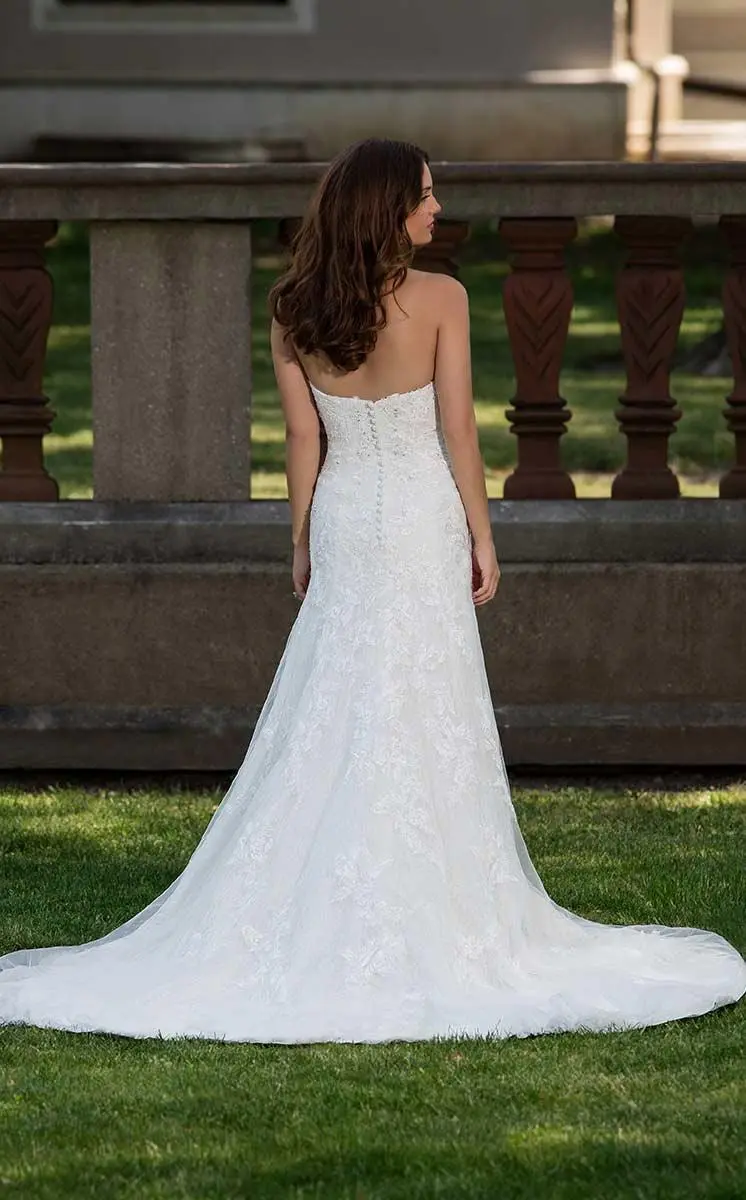 Rachel Allan Bridal - M620 Lace Embroidered Sweetheart Trumpet Gown 2 Rachel Allan Bridal - M620 Lace Embroidered Sweetheart Trumpet Gown - Image 2