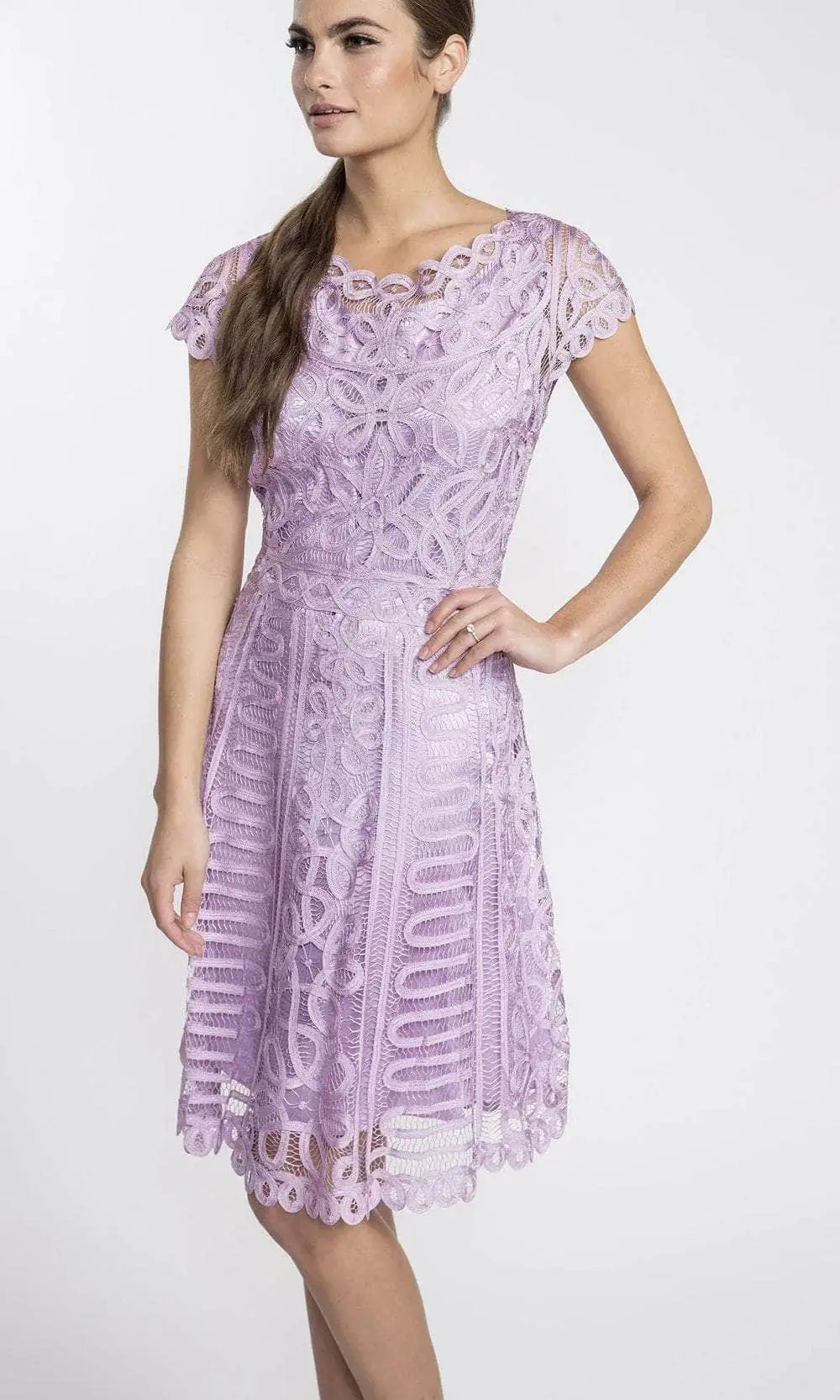 Soulmates D1319 - Women'S Boat Neck A-Line Lace Cocktail Dress 4 Soulmates D1319 - Women'S Boat Neck A-Line Lace Cocktail Dress - Image 4