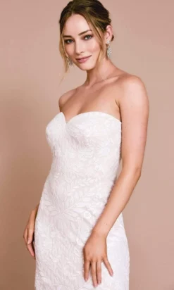 Tadashi Shoji - BNQ20124LBR Esdel Strapless Sweetheart Gown - 1 Pc Ivory/Petal In Size 14 Available -Hot Sale WEDDING Store tadashi shoji bnq20124lbr esdel strapless sweetheart gown 1 pc ivory petal in size 14 available ccsale 14 ivory petal 28324780769363