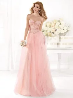 Tarik Ediz - Lace Sweetheart Gown 92387