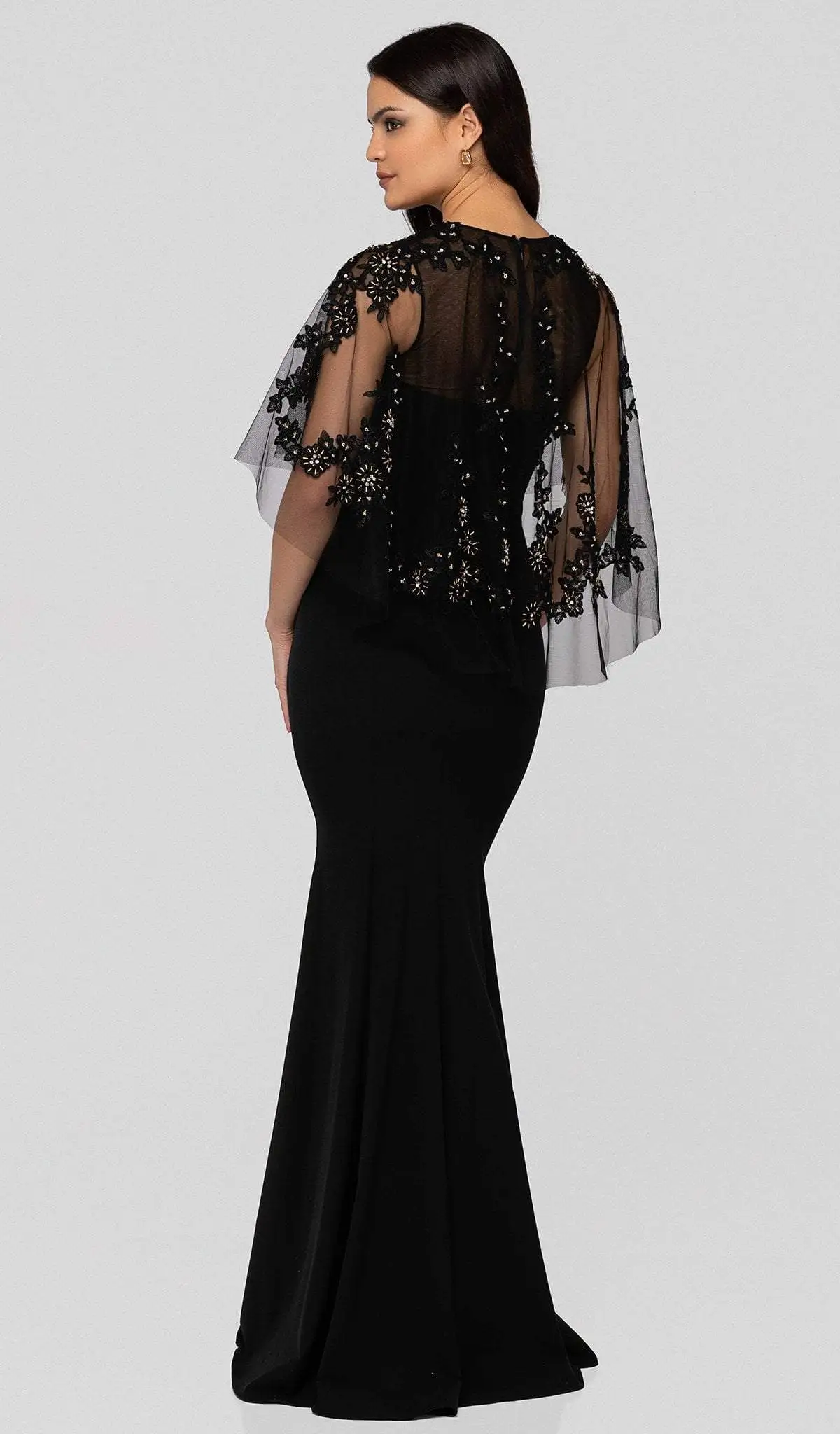 Terani Couture - 1912M9350 Floral Applique Plunging Neck Trumpet Dress 2 Terani Couture - 1912M9350 Floral Applique Plunging Neck Trumpet Dress - Image 2