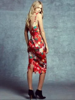 Again Collection - Red Print, Dylan Structured Pencil Dress - 1 Pc Red Print In Size S Available -Hot Sale WEDDING Store again collection red print dylan structured pencil dress 1 pc red print in size s available ccsale 5563958231097