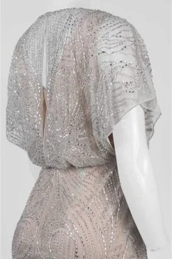 Aidan Mattox - Sequined V-Neck Blouson Short Dress MD1E200692 - 1 Pc Silver In Size 0 Available -Hot Sale WEDDING Store aidan mattox sequined v neck blouson short dress md1e200692 1 pc silver in size 0 available ccsale 0 silver 7115627692115