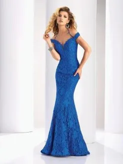Clarisse - Off Shoulder Beaded Lace Mermaid Gown 4801 - 1 Pc Royal In Size 00 Available